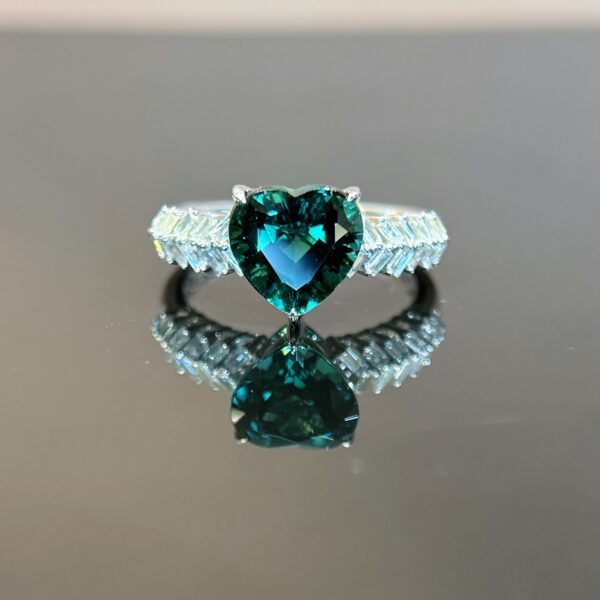 18K White Gold Tourmaline 2.246ct Heart Ring